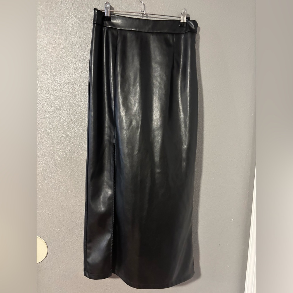 Commense Black Maxi Slip Skirt with Slit